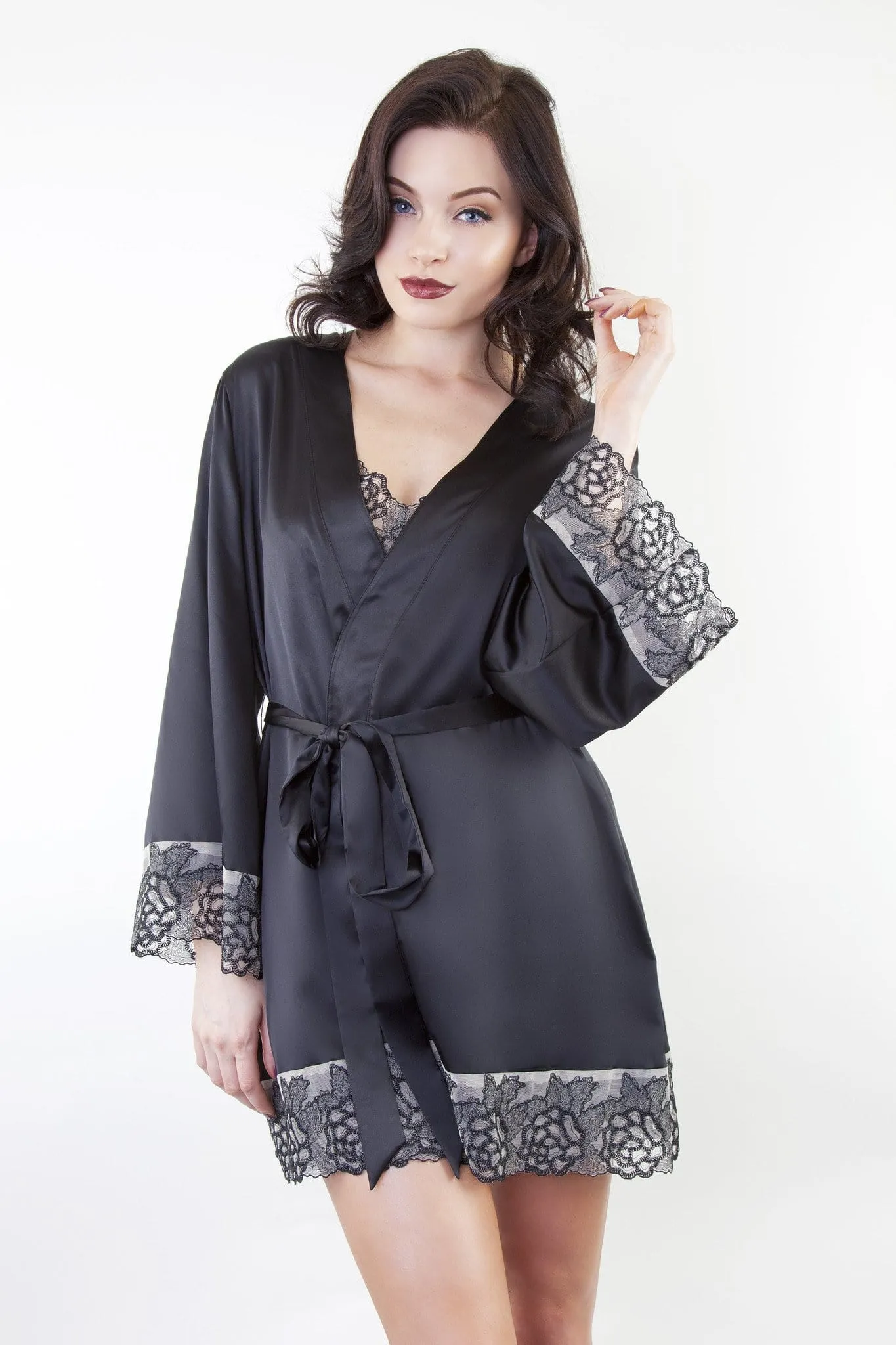 Amelia Embroidered Net Robe