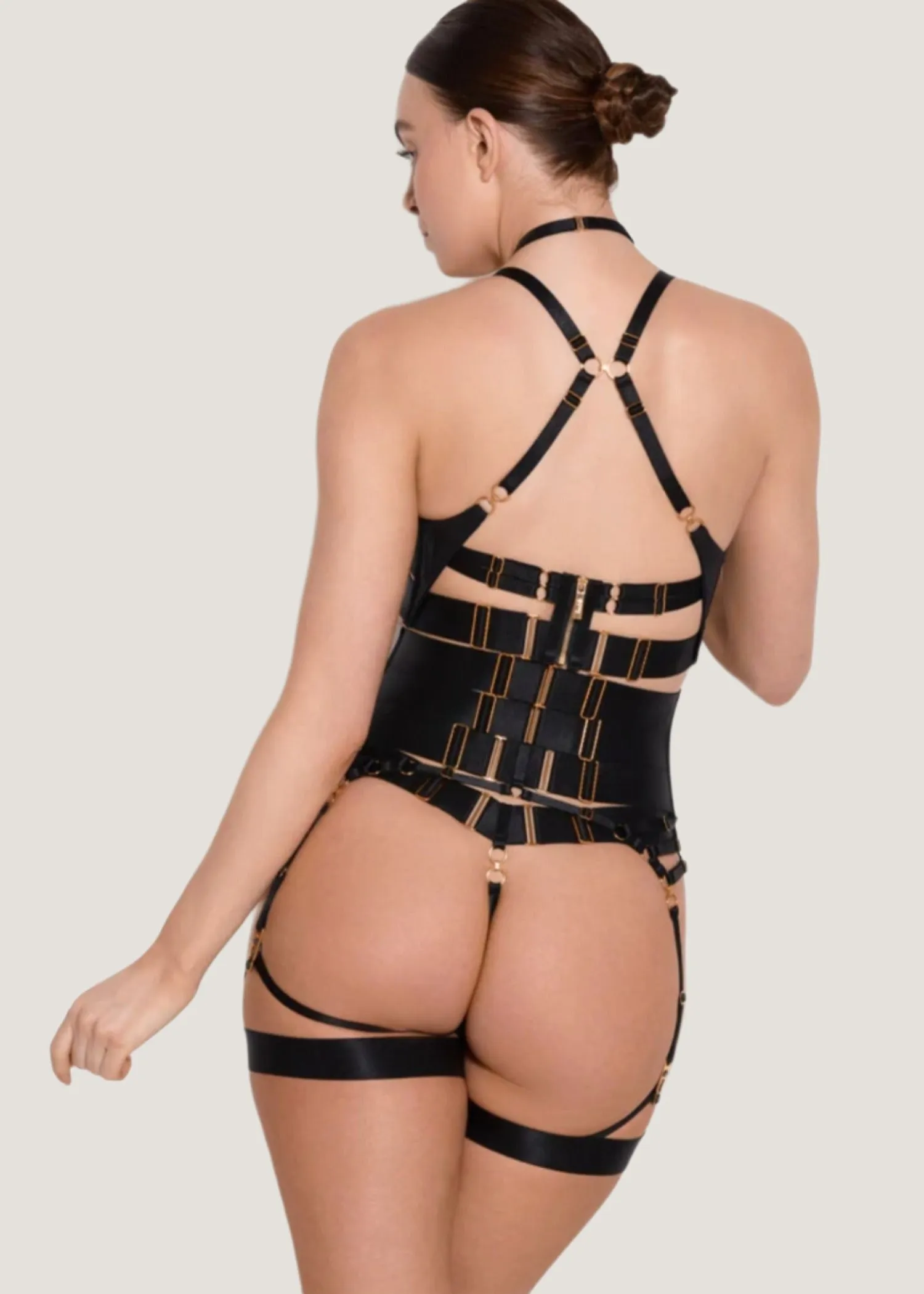 Circe Suspender (Black)