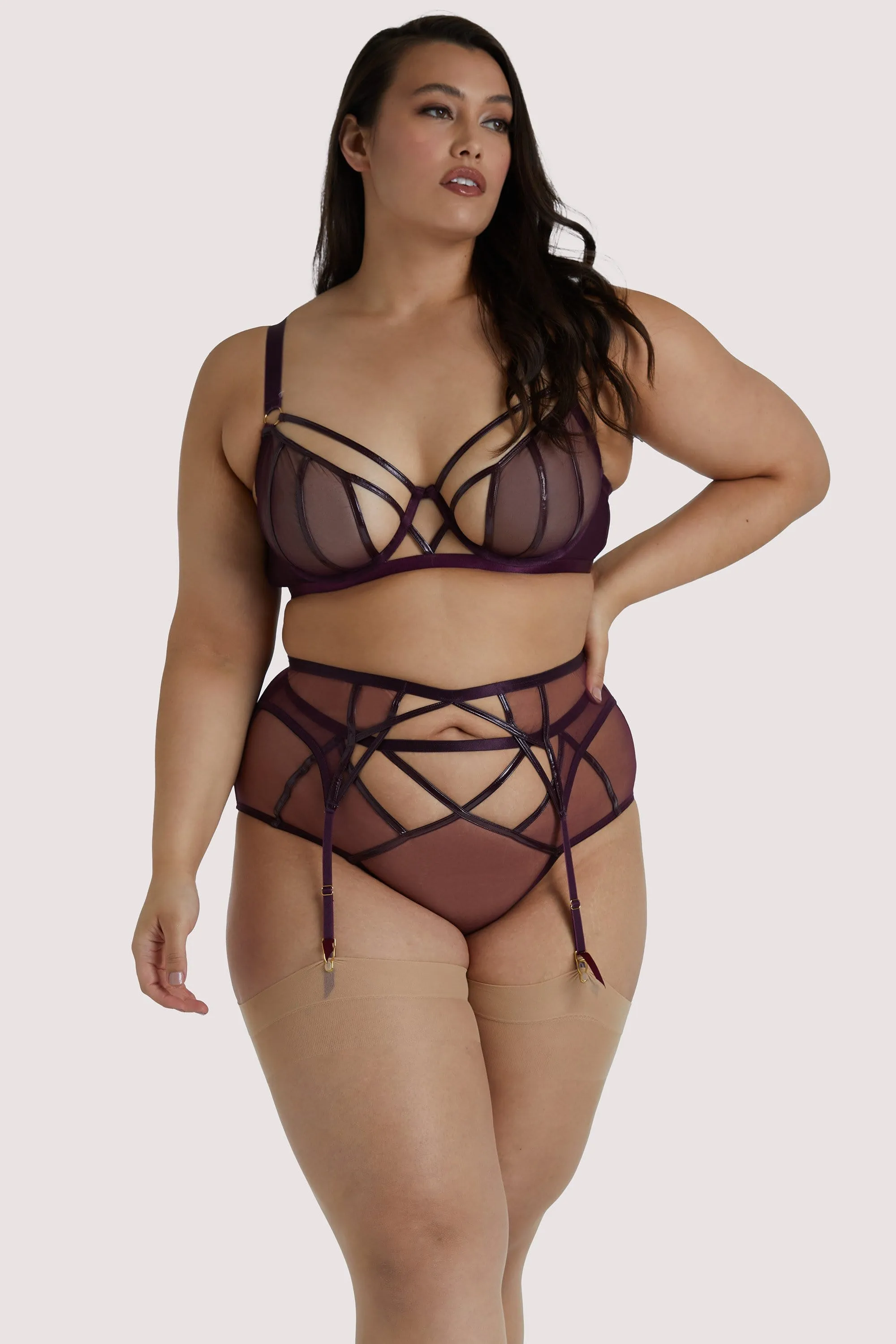 Kelly Wine PVC Cut Out Curve Suspender