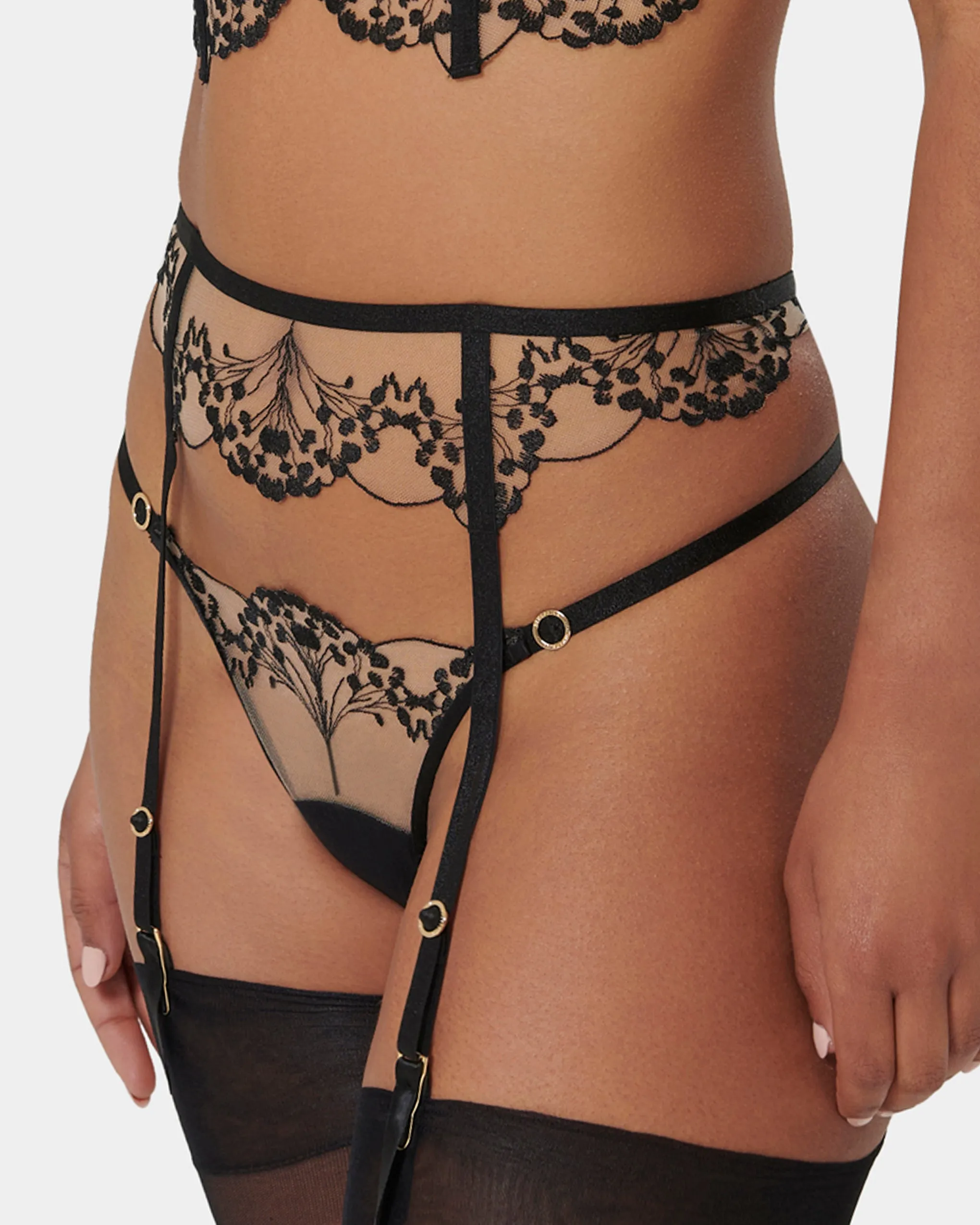 Marisa Suspender Black/Sheer
