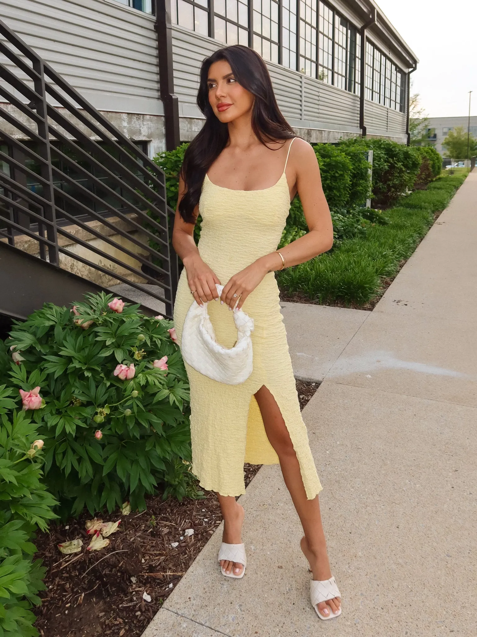Ocaso Textured Midi Dress in Yellow