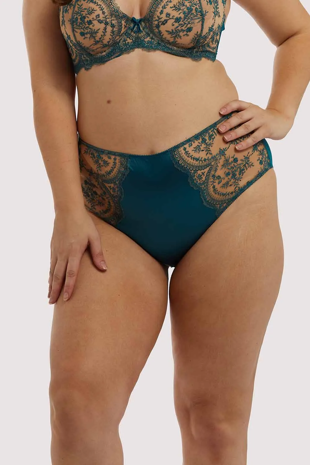 Severine Shady Spruce Brief Curve