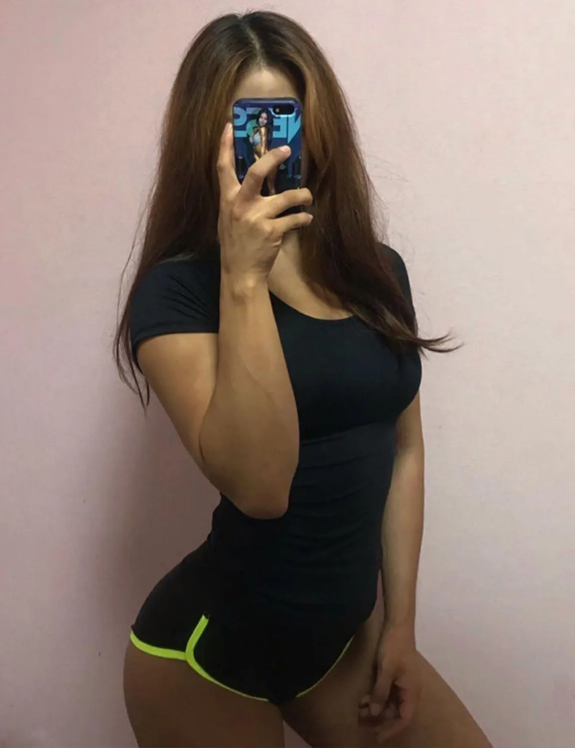 Sexy Booty Yoga Shorts black_fluorescentyellow ins