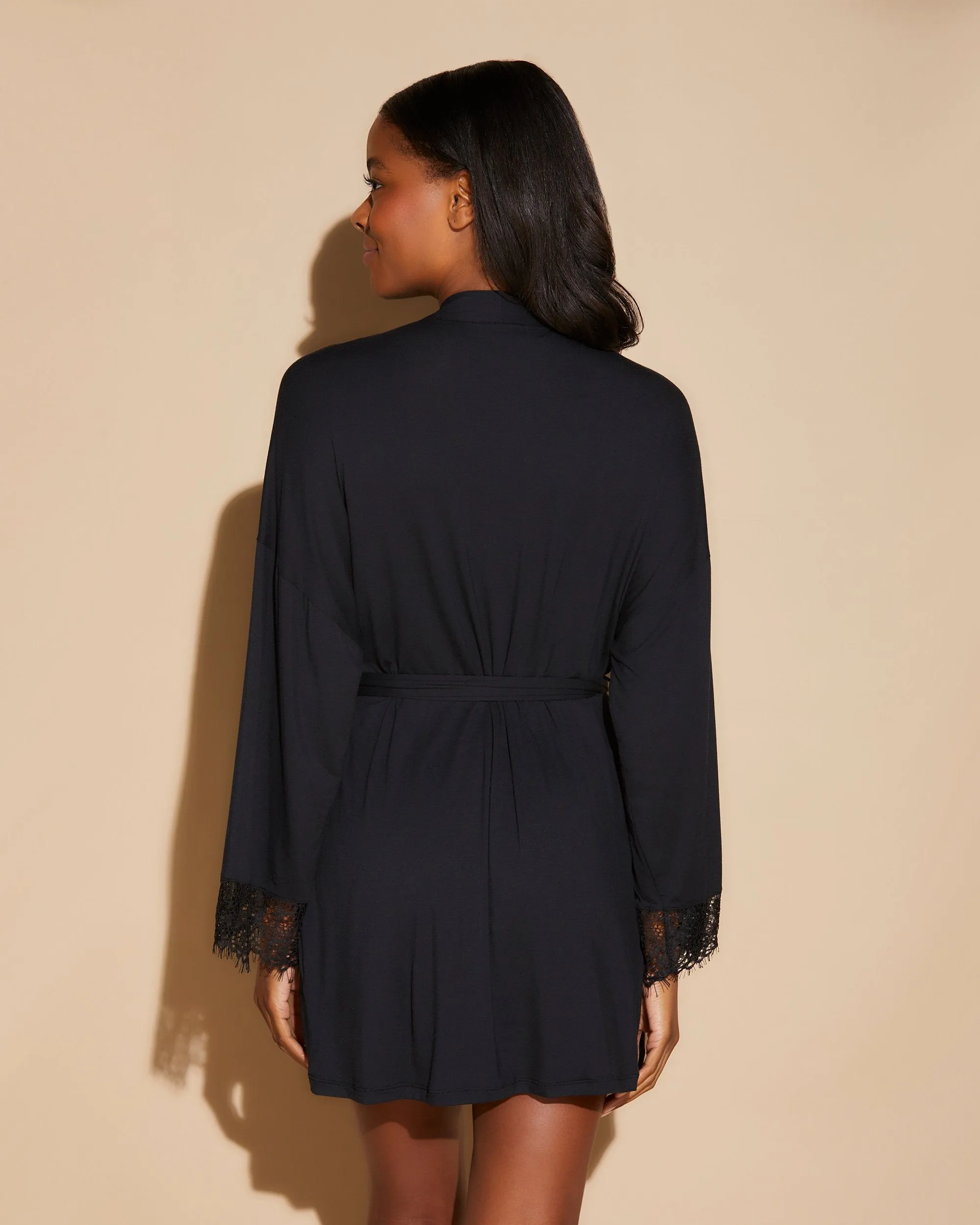 Short Robe